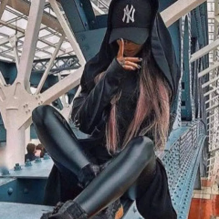 Andreea Photo On Jungo Live