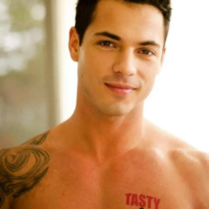 Martin........ Photo On Jungo Live