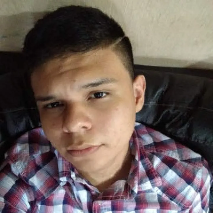 Sebastián Photo On Jungo Live