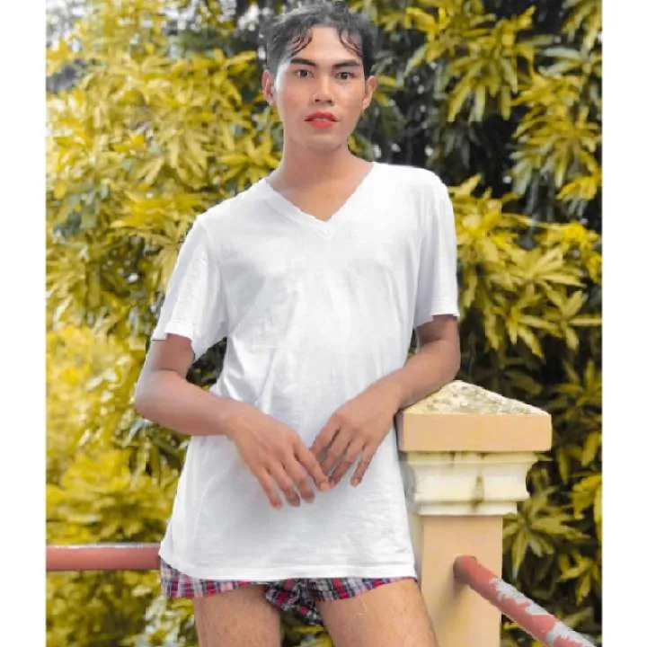 Yøø Photo On Jungo Live