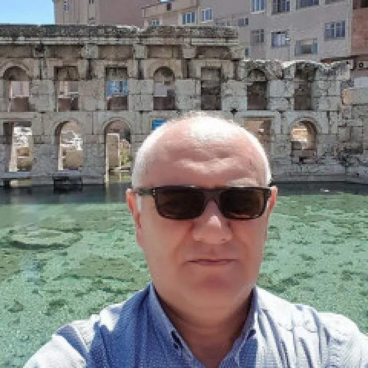 Verlegen 66 Photo On Jungo Live