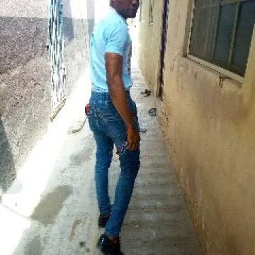 Lopz Photo On Jungo Live