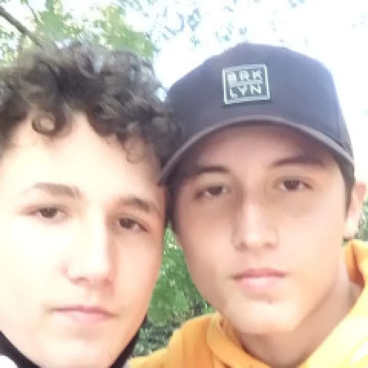 Zolik Photo On Jungo Live