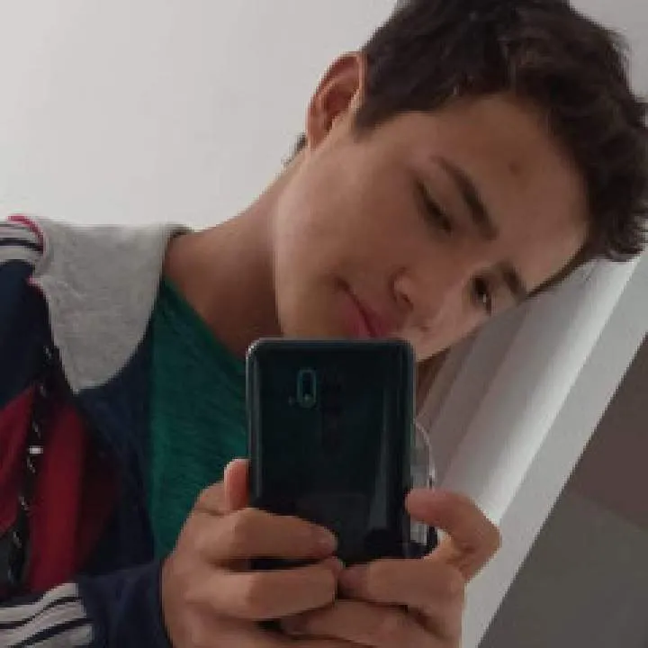 Jona Photo On Jungo Live