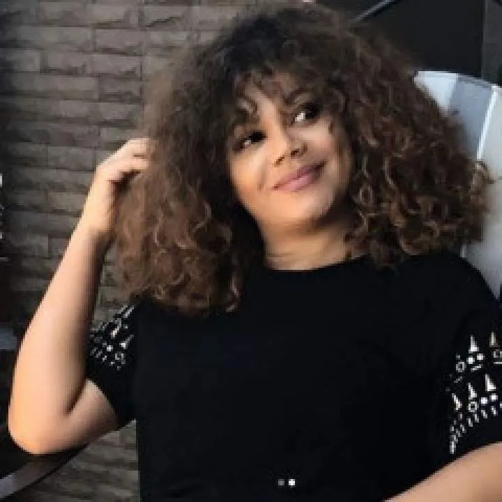 Linda Photo On Jungo Live