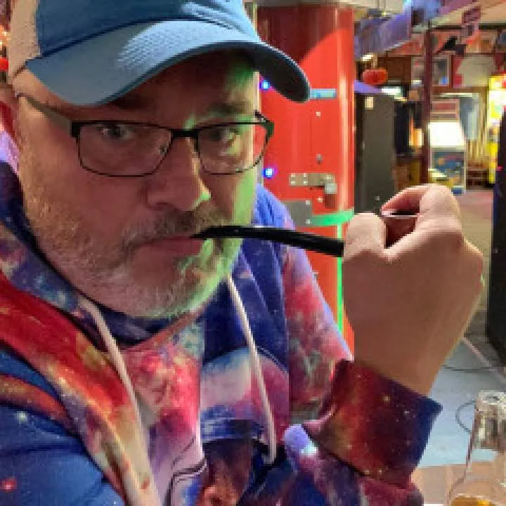 Sam Photo On Jungo Live