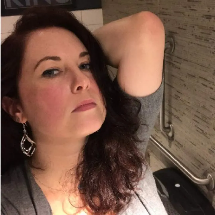 Laura Photo On Jungo Live