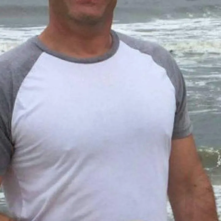 Abrilco Photo On Jungo Live