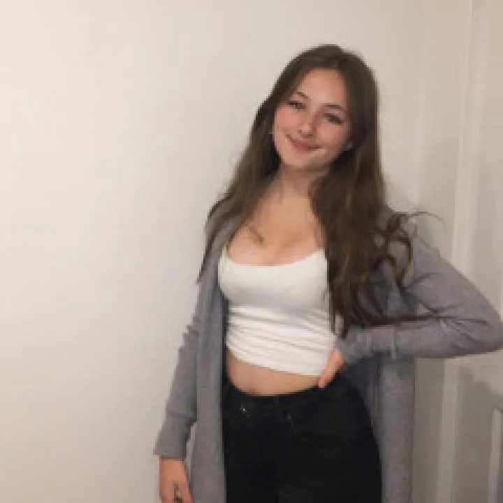 Cricri Photo On Jungo Live