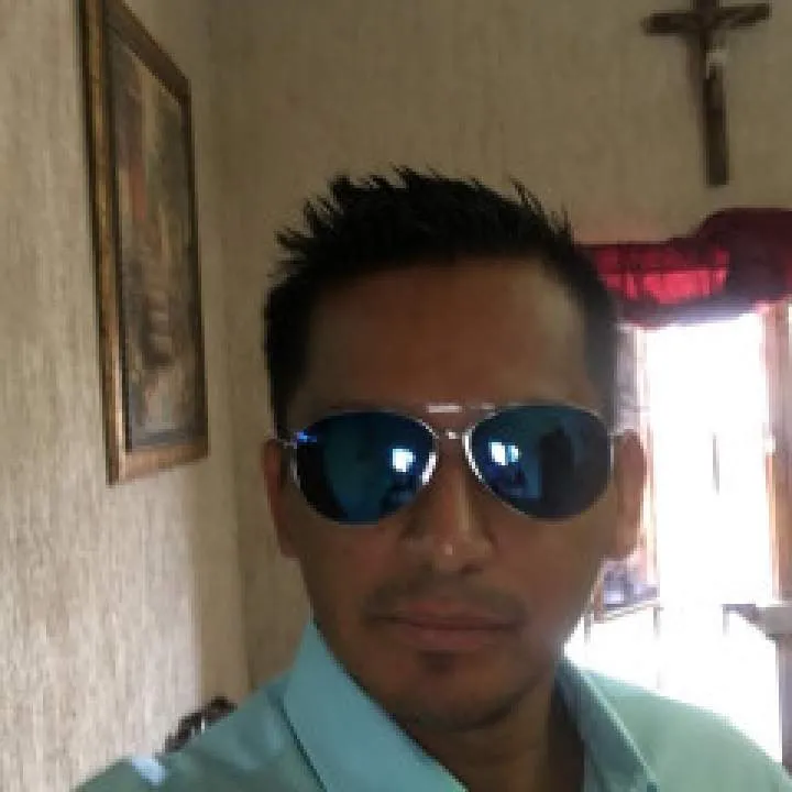 Roque Photo On Jungo Live