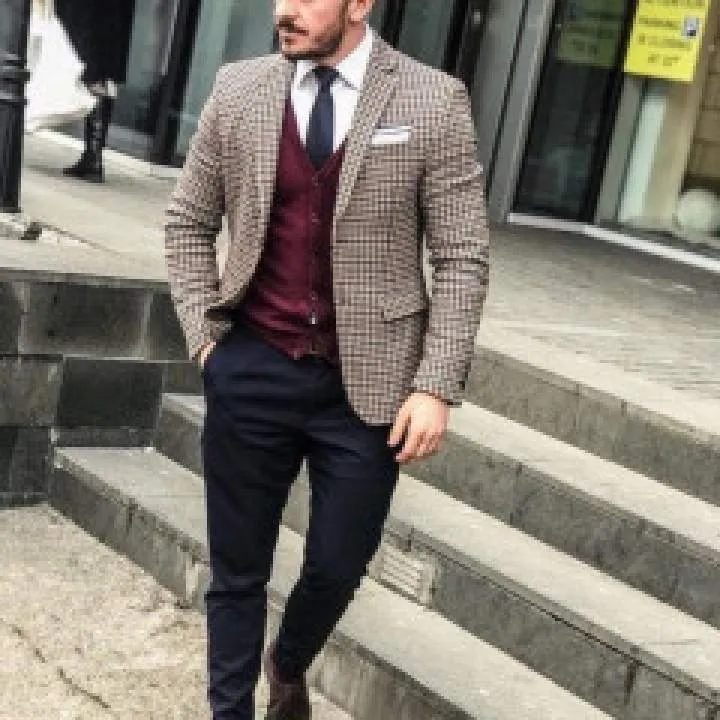 Kevin........ Photo On Jungo Live