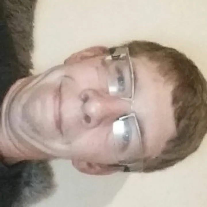 Tobi Photo On Jungo Live