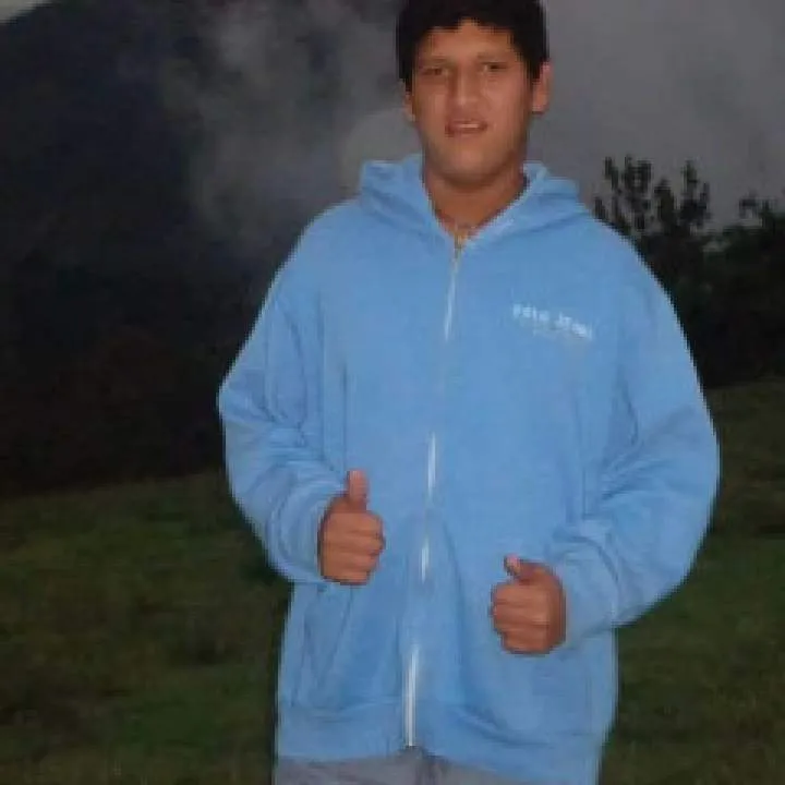 Luiggi Photo On Jungo Live