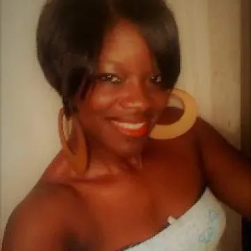 Artystyq Photo On Jungo Live