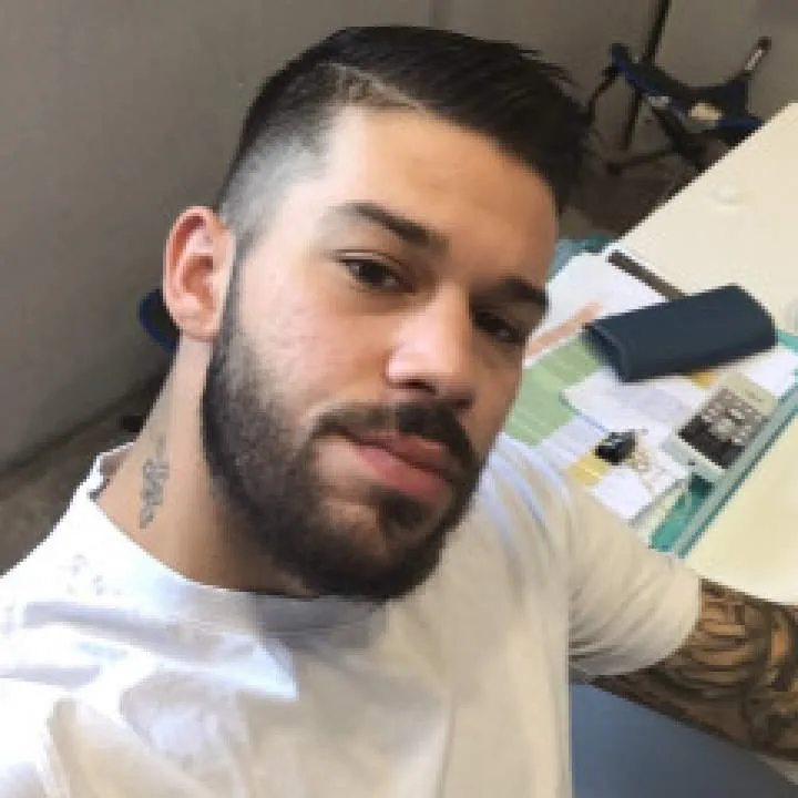 Alex Photo On Jungo Live