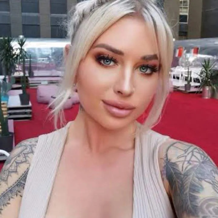 Vicky Photo On Jungo Live