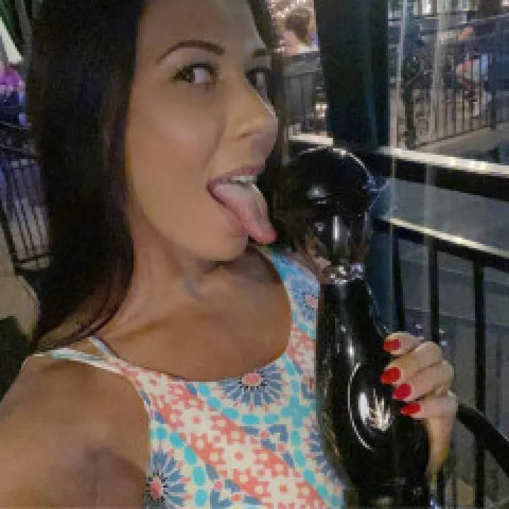 Vanessa Brooke Photo On Jungo Live