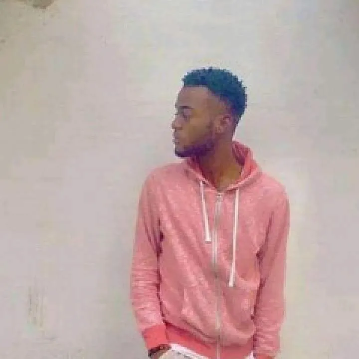 Elastrauleshugome@gmail.com Photo On Jungo Live