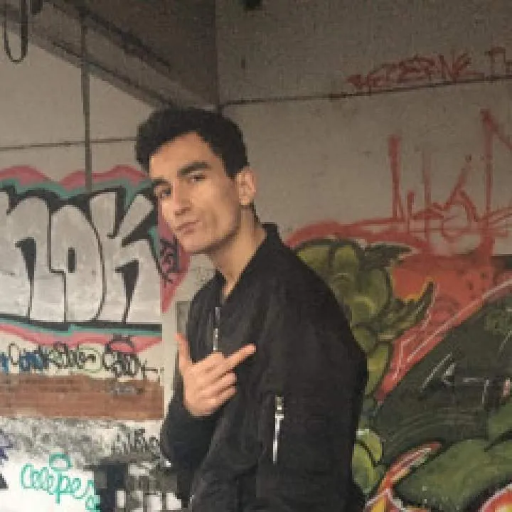 Daviz Photo On Jungo Live