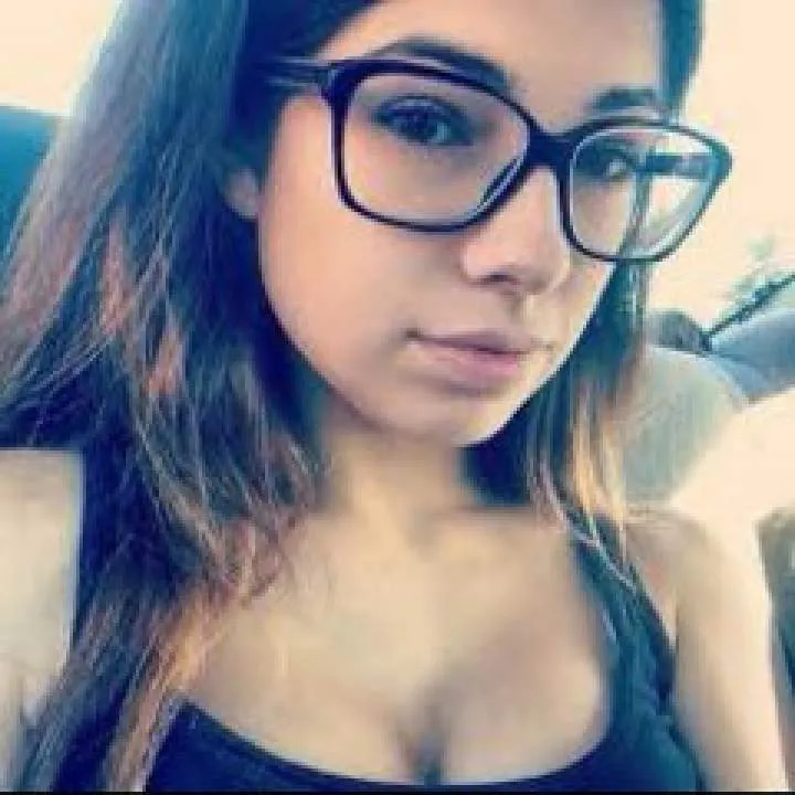 Lora Photo On Jungo Live