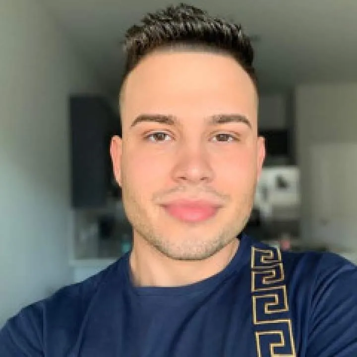 Thomas Photo On Jungo Live