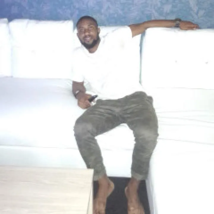 Guillaume.... Photo On Jungo Live