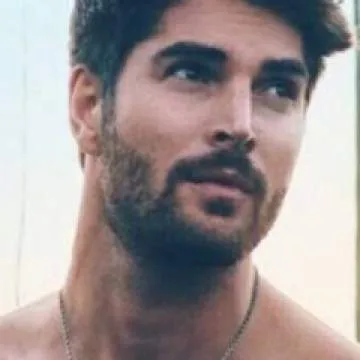 Tomwes Photo On Jungo Live