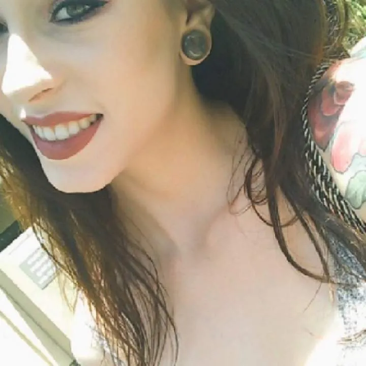 Hanna Photo On Jungo Live