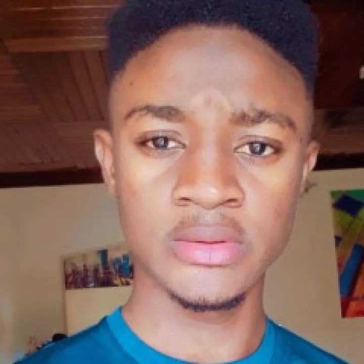 Warren Photo On Jungo Live