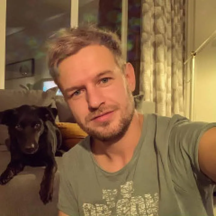 Brianmartine Photo On Jungo Live