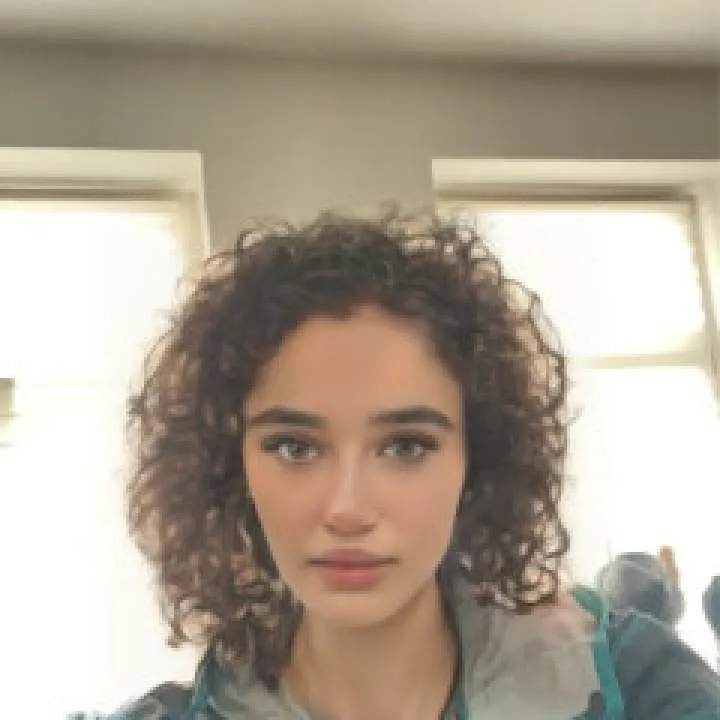 Andreeeeee Photo On Jungo Live