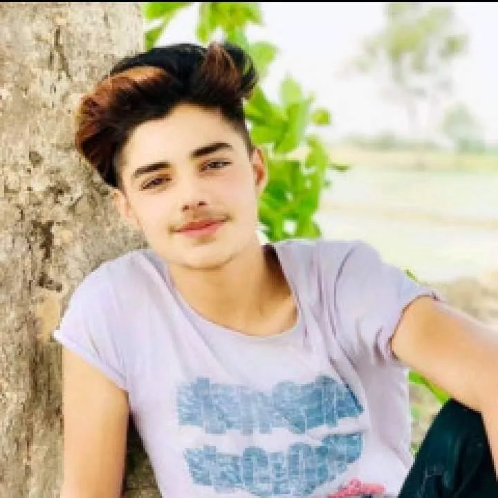 Hote Boy Photo On Jungo Live