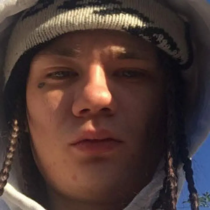 Cee Roses Photo On Jungo Live