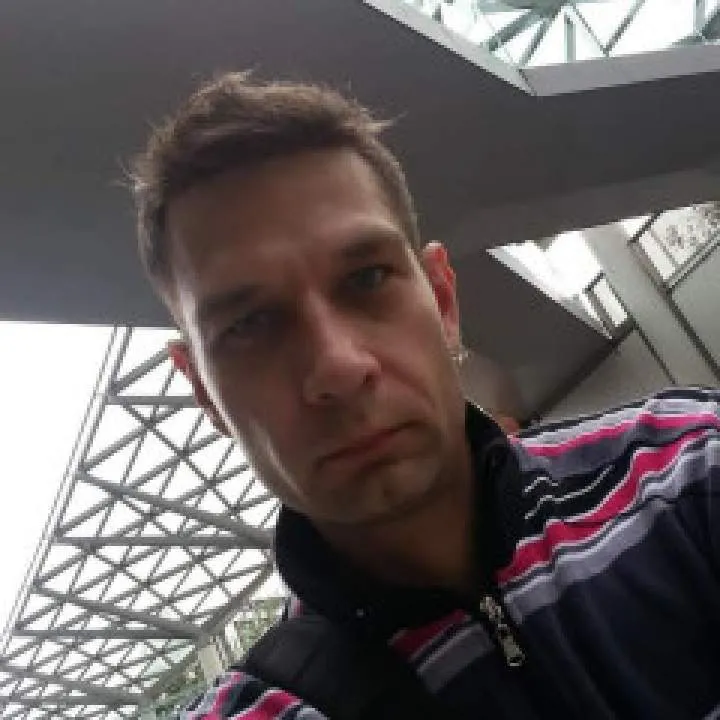 Buzeeczech Photo On Jungo Live