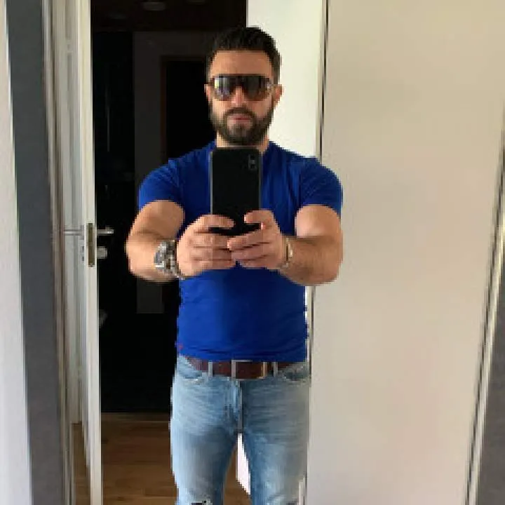 Byron Photo On Jungo Live