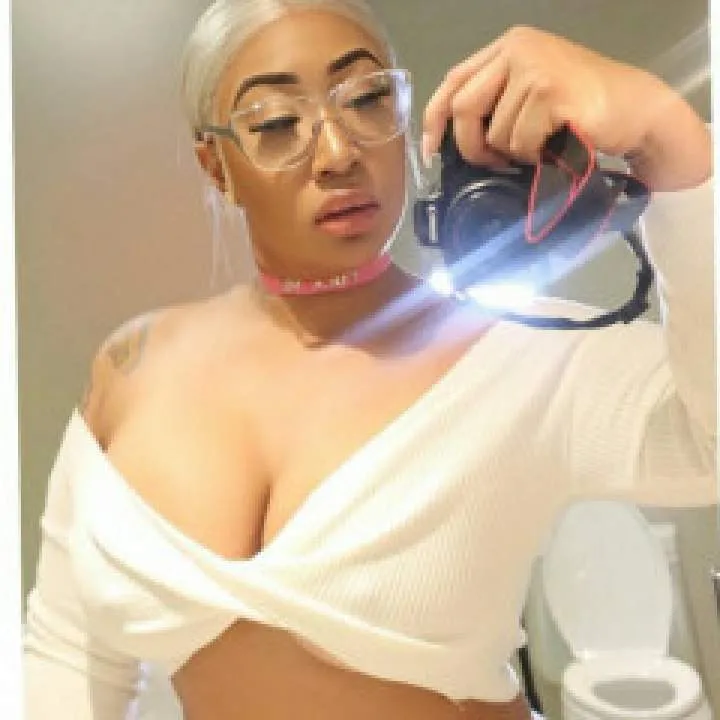 Mollyx Morgan Photo On Jungo Live