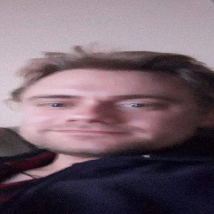 Chris Photo On Jungo Live