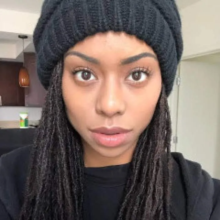 Ashley Fison Photo On Jungo Live