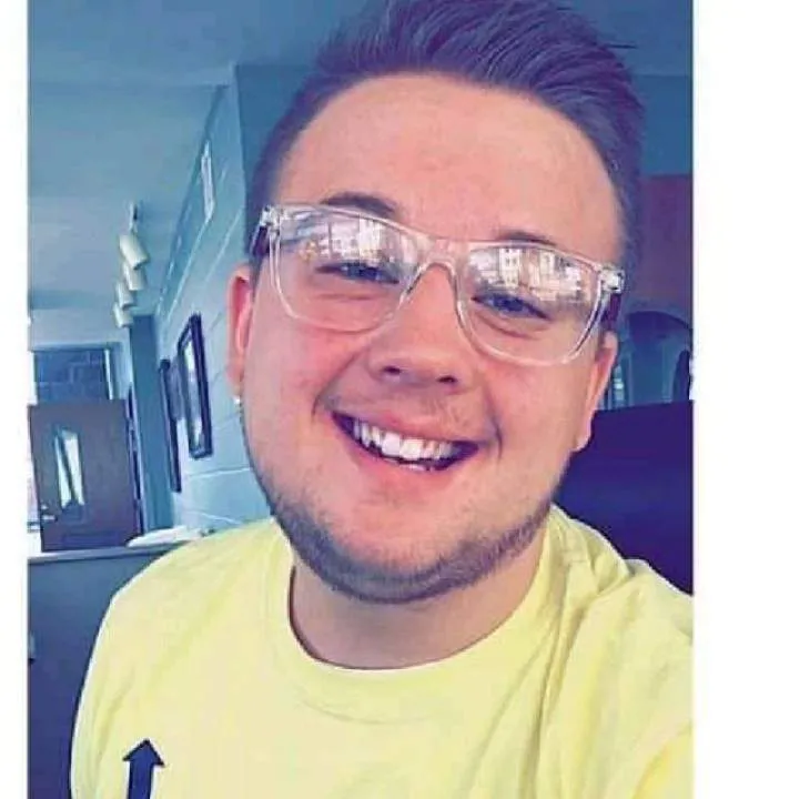 Elson Photo On Jungo Live