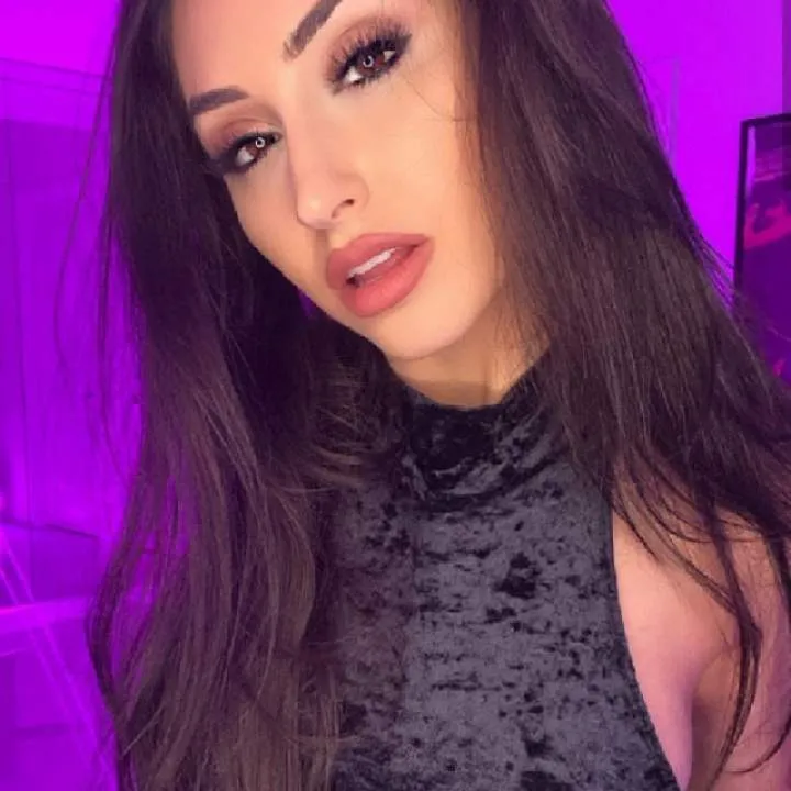 Ballerina Sonia Photo On Jungo Live