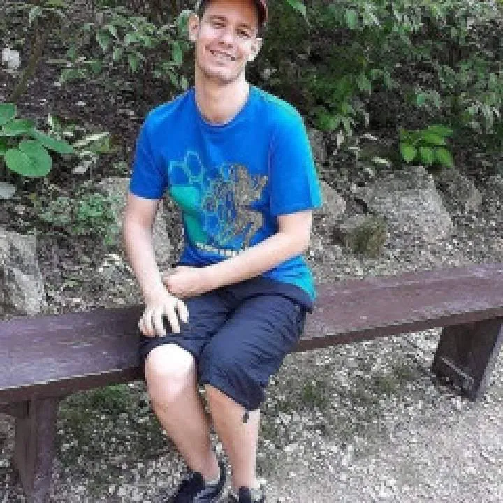 Zsolti30 Photo On Jungo Live