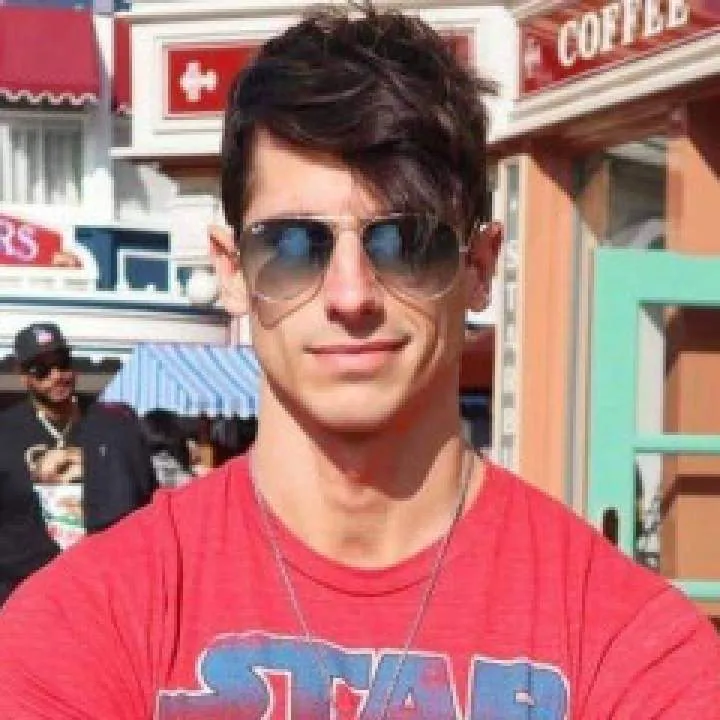 Sam Photo On Jungo Live