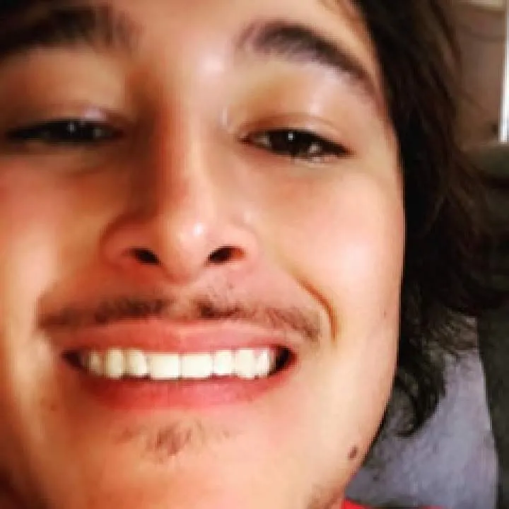 Robert Photo On Jungo Live