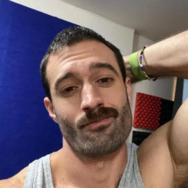 Chris Photo On Jungo Live