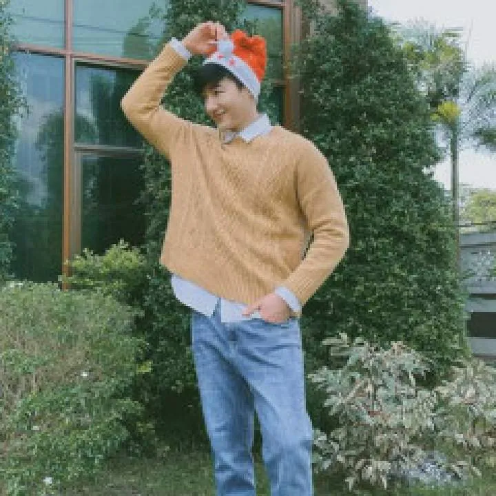 La Min Ko Ko Photo On Jungo Live