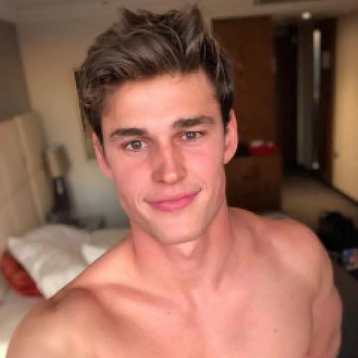 Victor Photo On Jungo Live