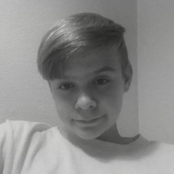 Fabian 15 Photo On Jungo Live