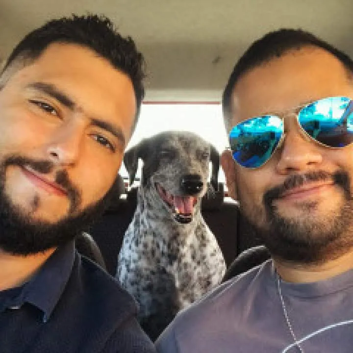 Dosvaronilescancun Photo On Jungo Live