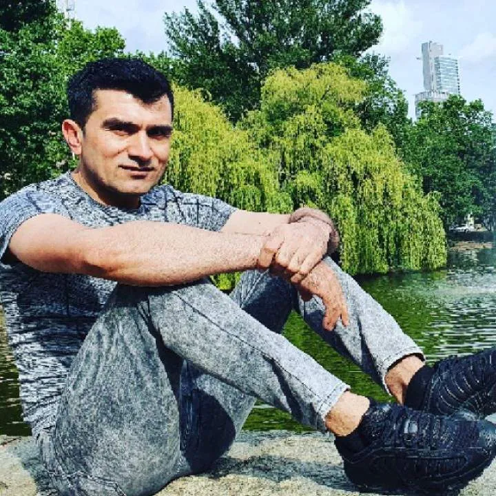 Akbari Photo On Jungo Live