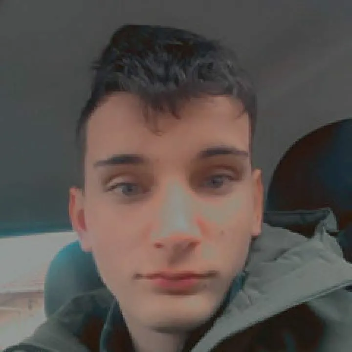 Pistike Photo On Jungo Live